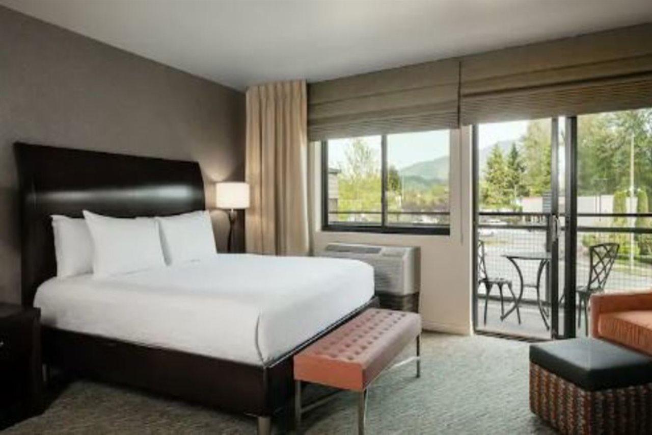 Hilton Garden Inn Seattle/Issaquah Exterior foto
